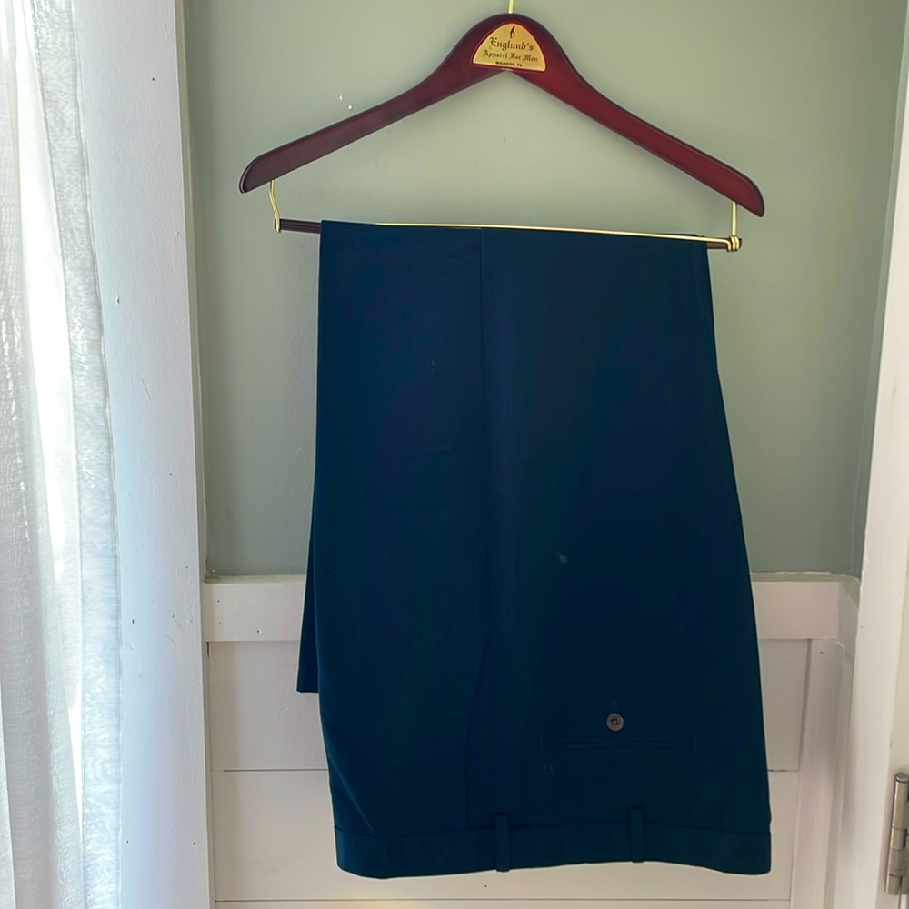 Men’s navy blue Haggar classic ‘Work to Weekend’ pants